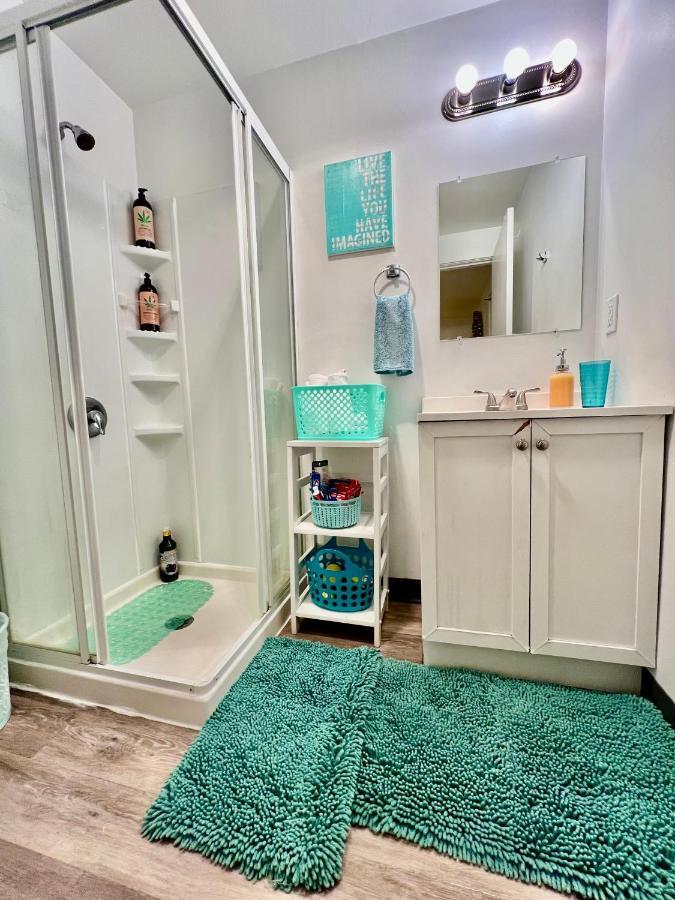 Micro Studio Apartment 10 Minutes Walk To University Of Washington Seattle Bagian luar foto